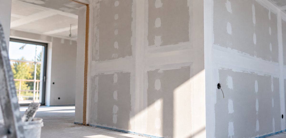 Fachgerecht gespachtelte Wände von Hoffmann Bau